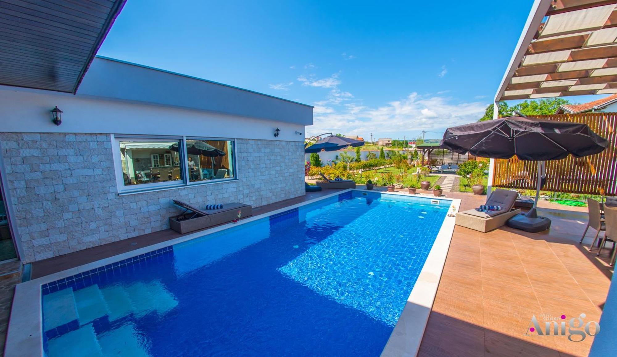 Villa Vie Благай Экстерьер фото