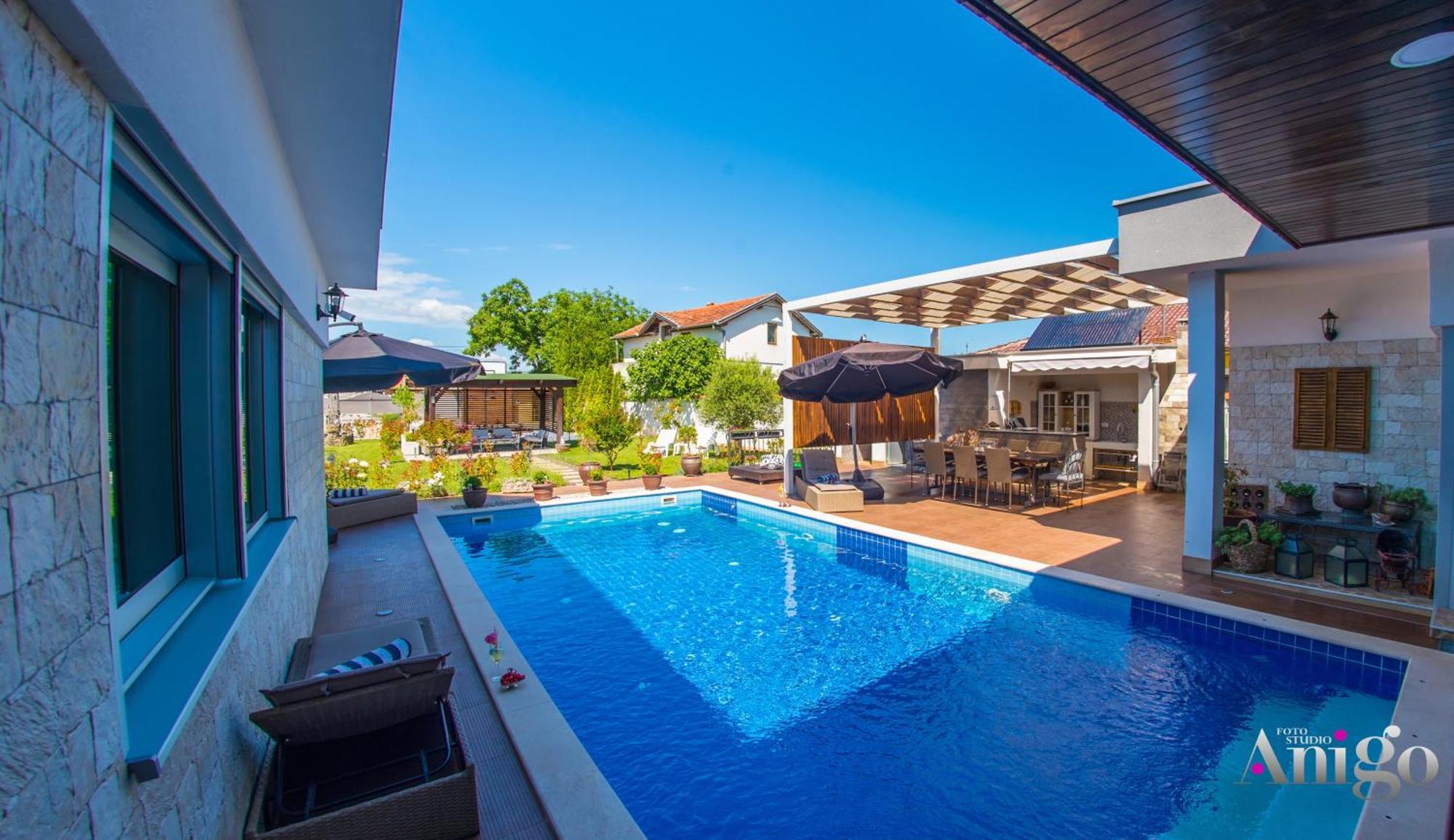 Villa Vie Благай Экстерьер фото